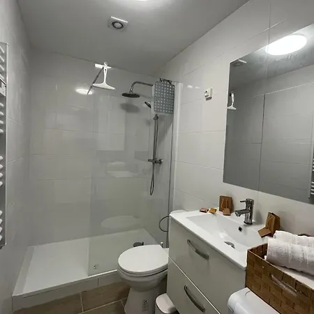 Appartamento For 6 With Pool *